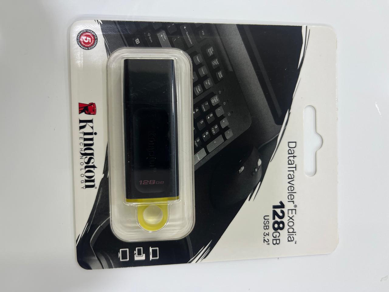 Kingston 128GB - USB DataTraveler USB 3.2